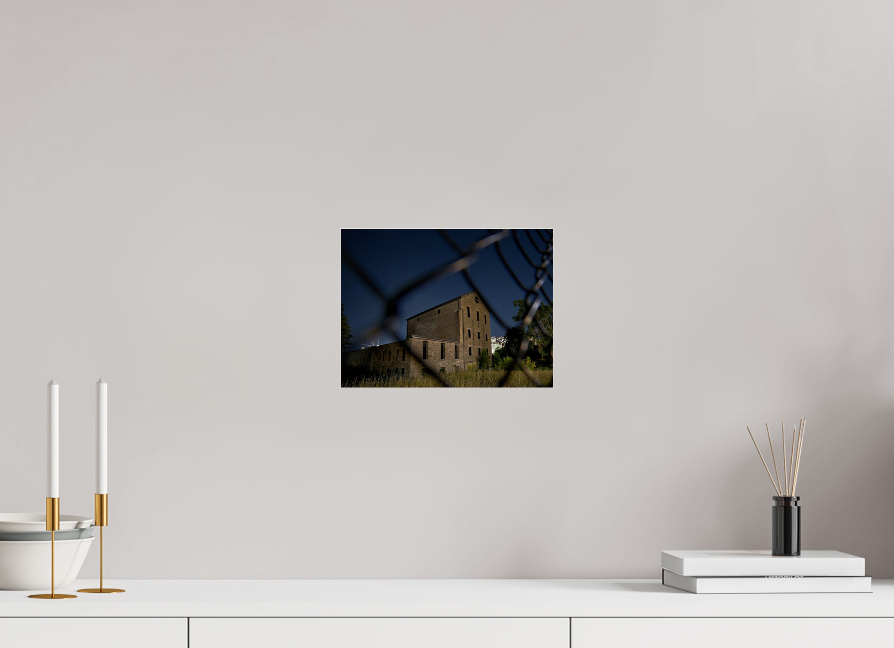 26.7 x 20 cm, Photo Print Under Acrylic Glass Abandoned Building